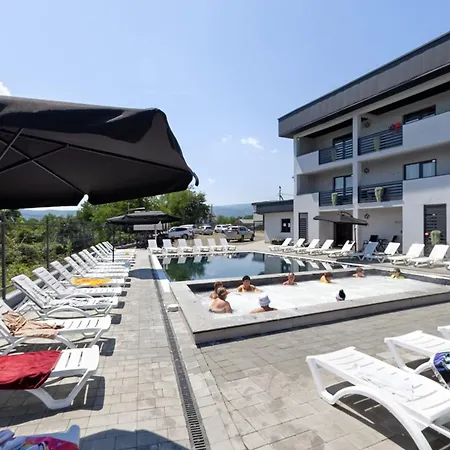 Hotel Grand New 2025 *