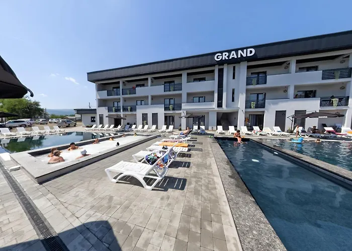 Grand New 2025 Otel