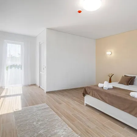 Grand New 2025 Hotel Solotvyno