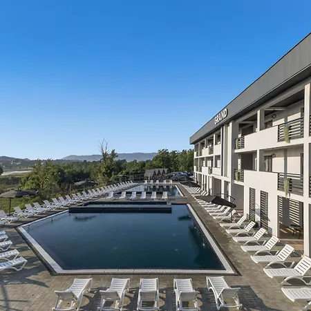 Grand New 2025 Hotel Solotvyno